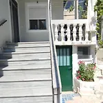Lili's House *