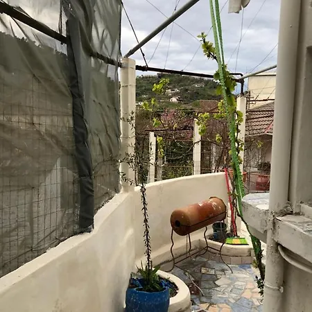 Lili's House Ferienhaus Delvine