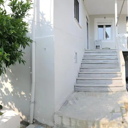 Lili's House * Delvine