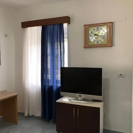 Lili's House * Delvine