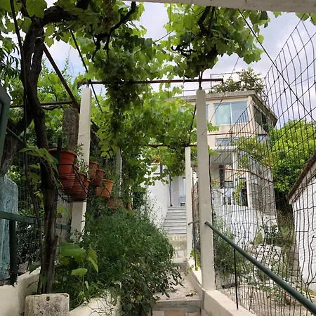 Lili's House בית נופש *