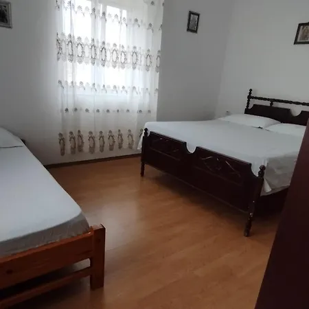 בית נופש Lili's House