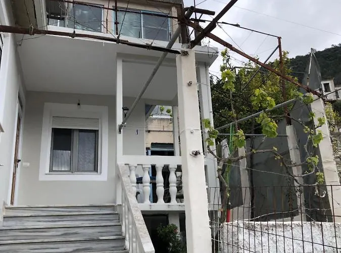 Lili's House * Delvine