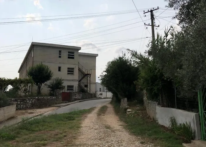 Lili's House Delvine